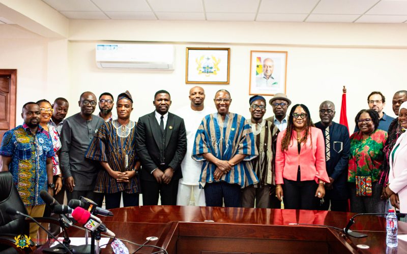 Apaak stakeholders